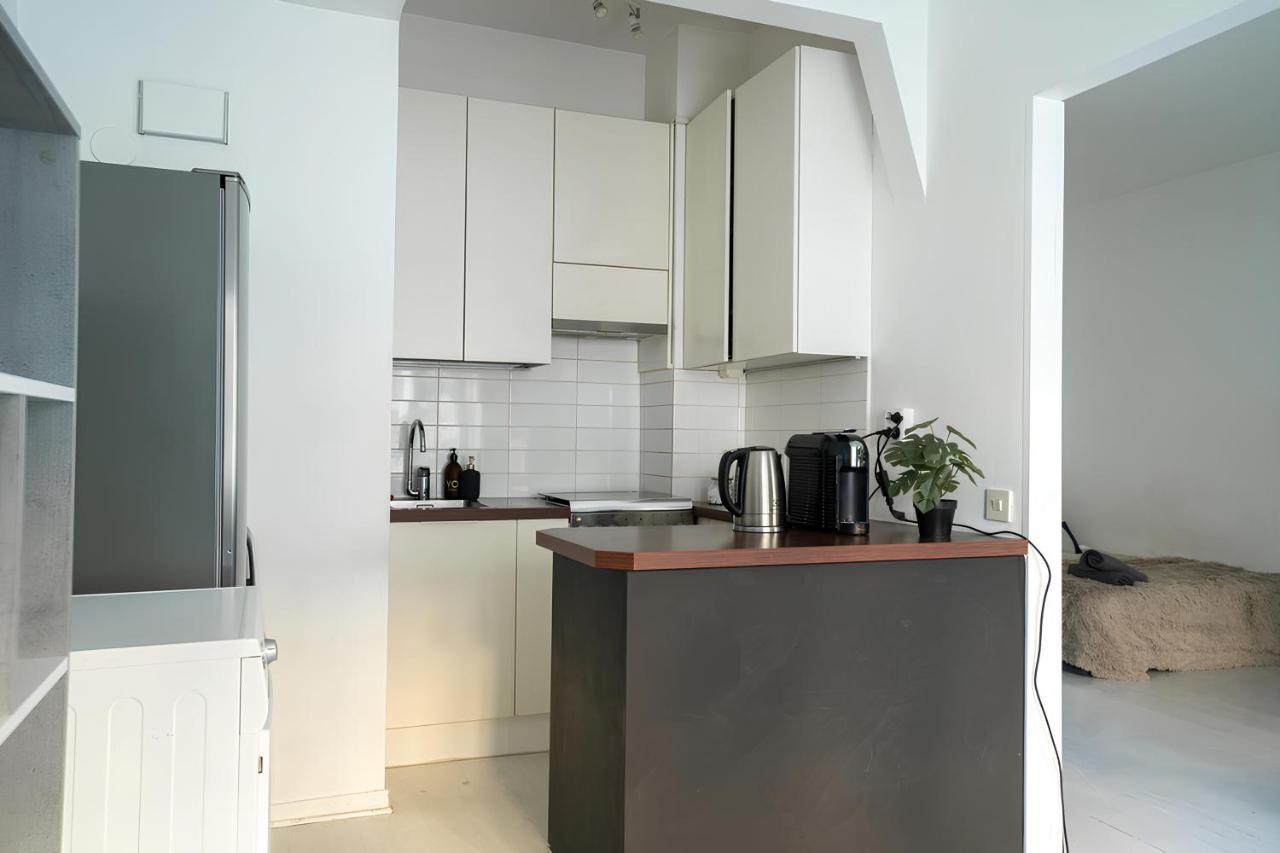 Stylish Studio At The Heart Of Helsinki Apartment ภายนอก รูปภาพ