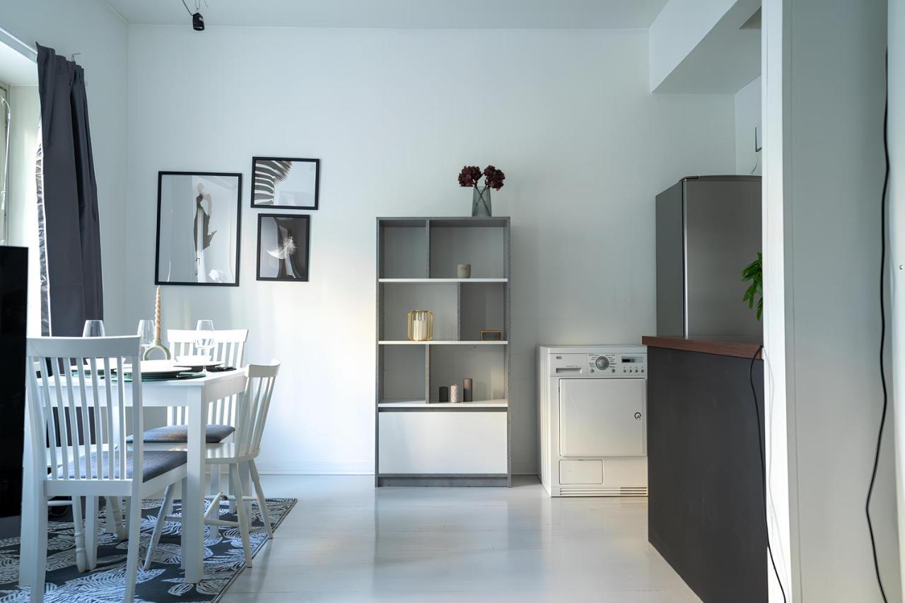 Stylish Studio At The Heart Of Helsinki Apartment ภายนอก รูปภาพ