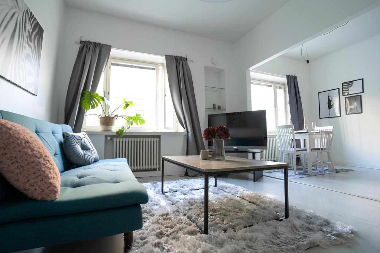 Stylish Studio At The Heart Of Helsinki Apartment ภายนอก รูปภาพ